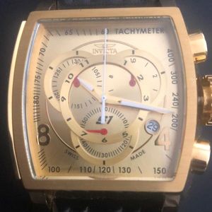 Mens used authentic Invictawatch in great condition